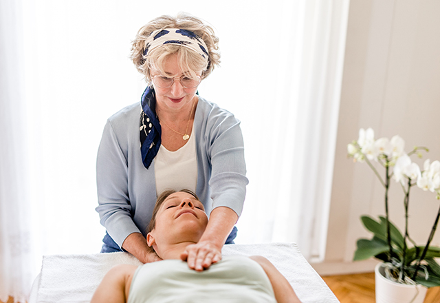 Astrid Focke Physiotherapeutin - Spannungskopfschmerz / Migräne